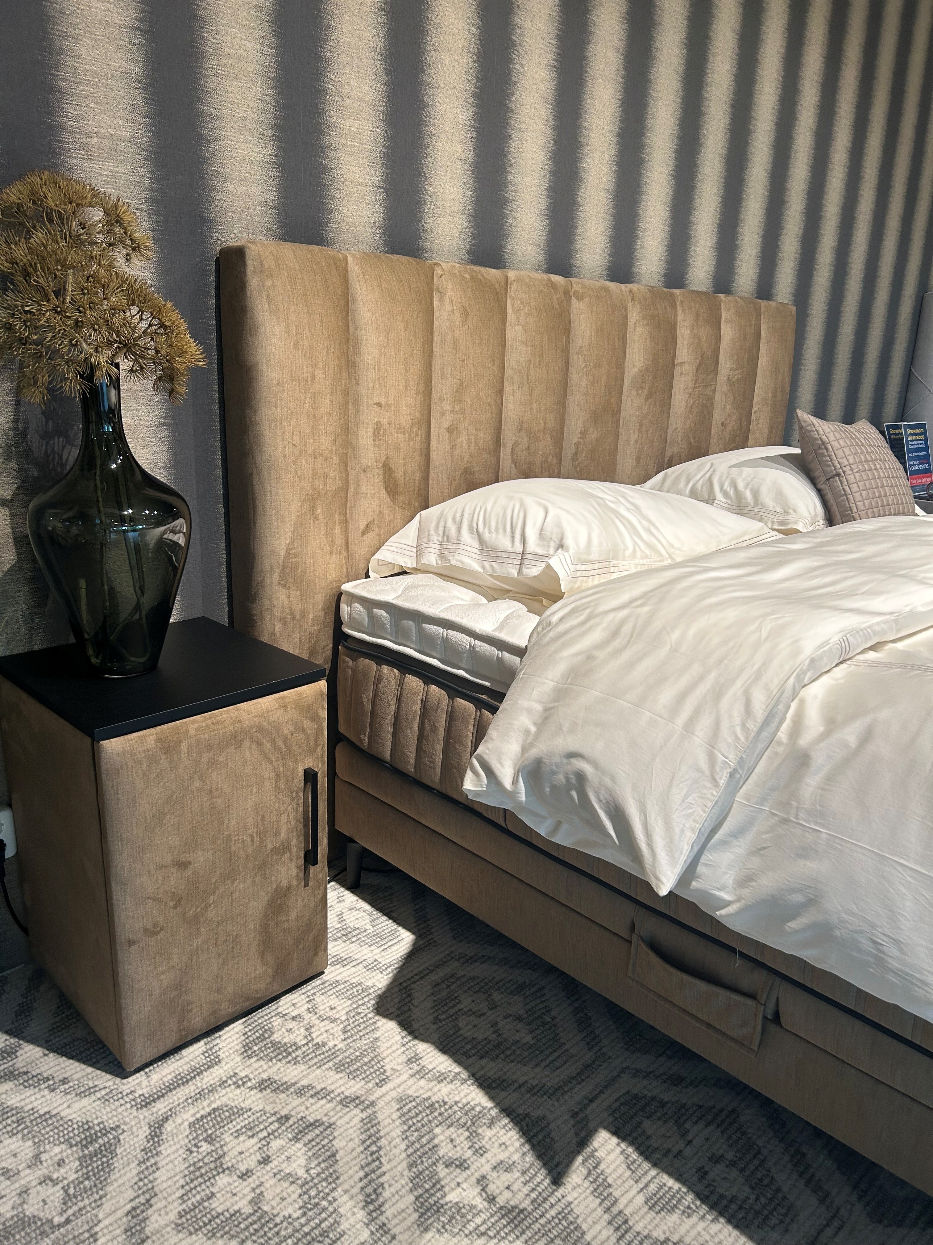 Serta Chandon Boxspring - Showroommodel