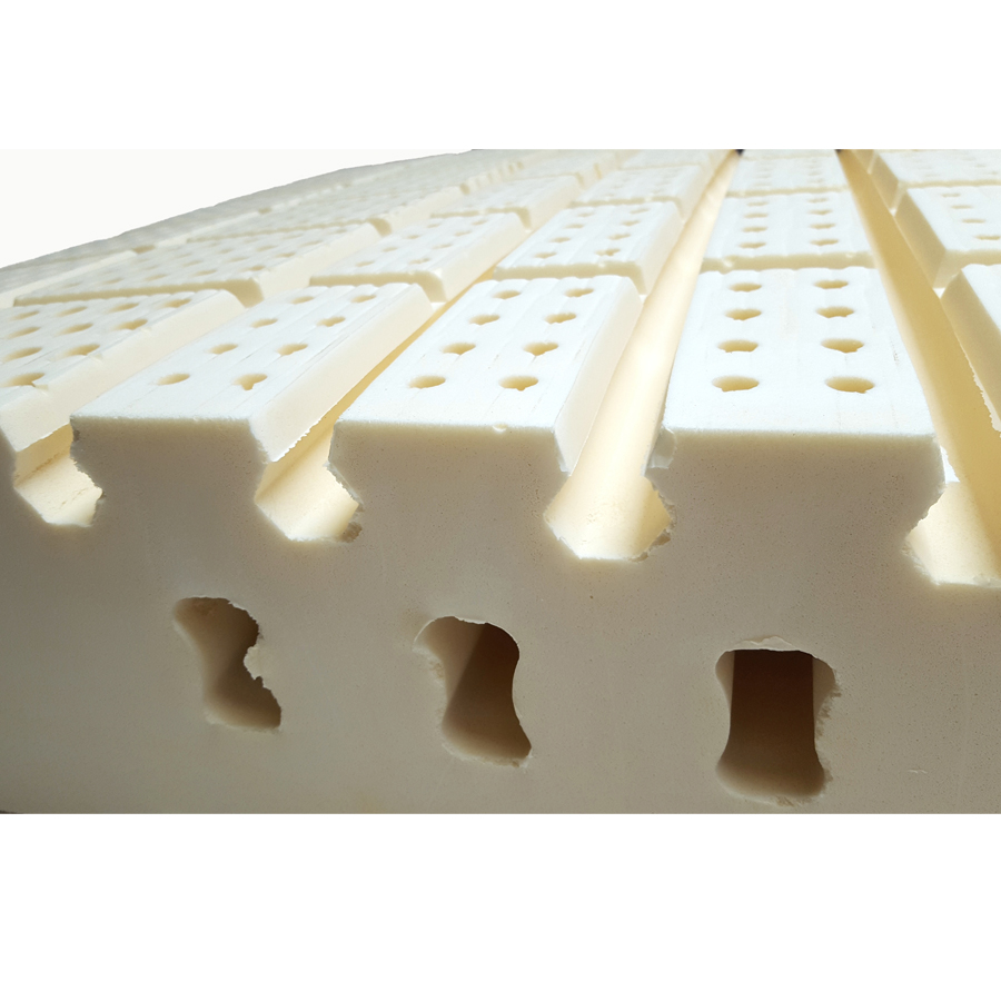 Close-up van de 100% natuurrubber kern van het Mahoton Seasons 22 matras met 7 comfortzones.