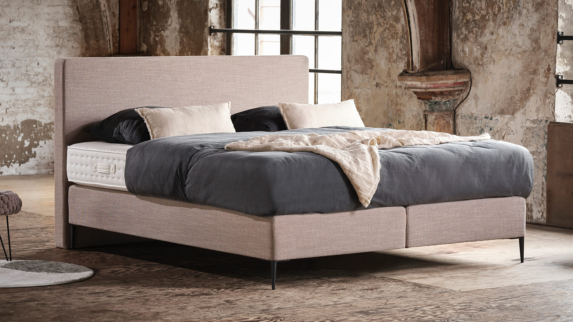 Compleet overzicht Pullman Detroit boxspring Complete boxspring Pullman Detroit