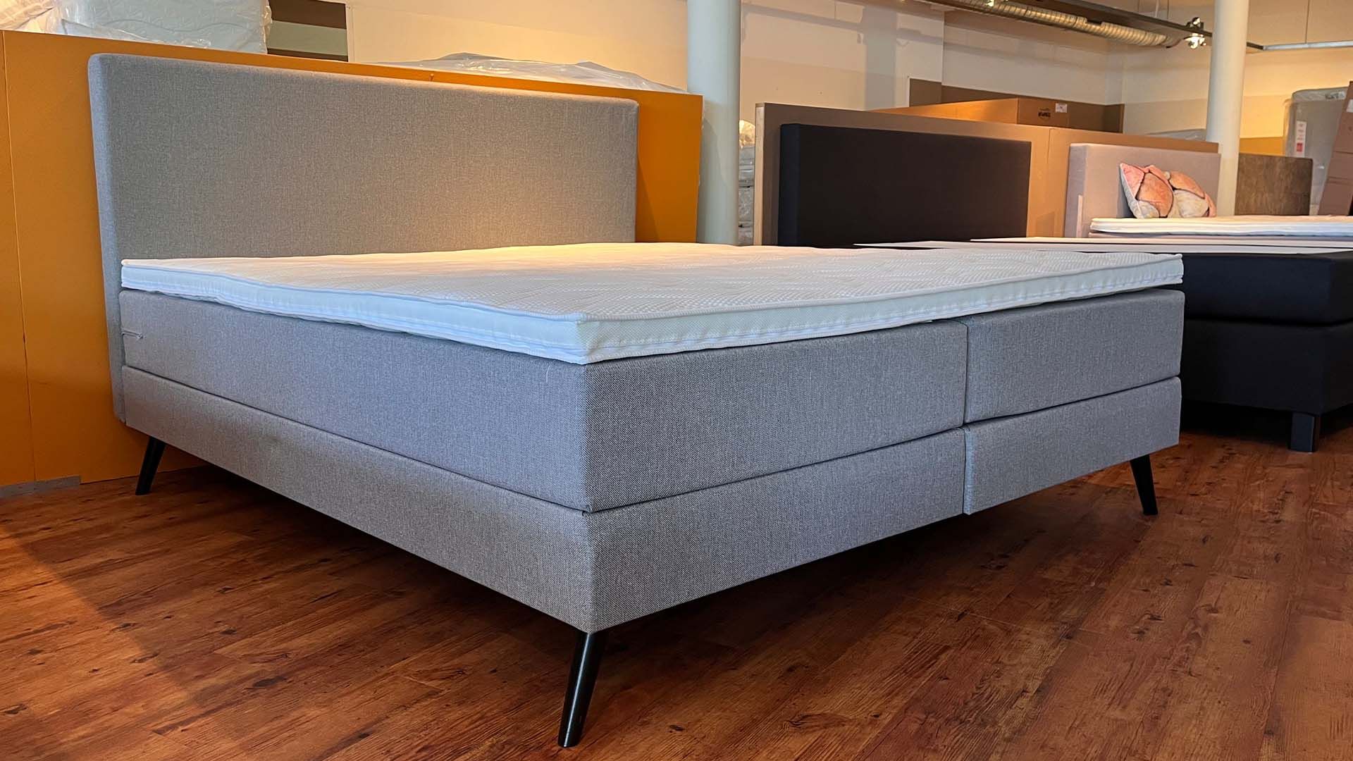 Dreambox Style Boxspring - V450