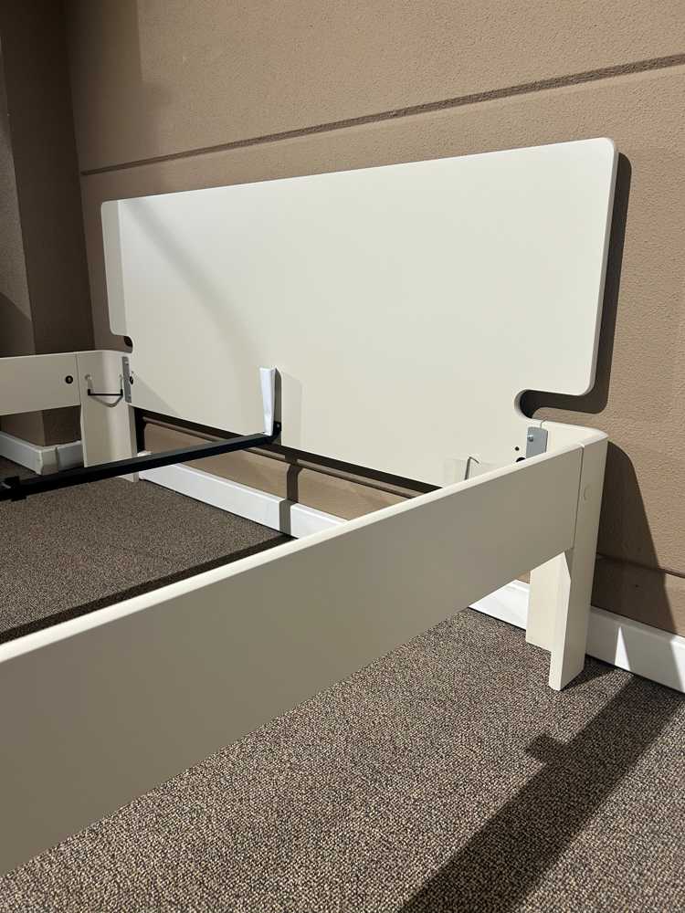 Auping Auronde 1500 bedomranding - Showroommodel