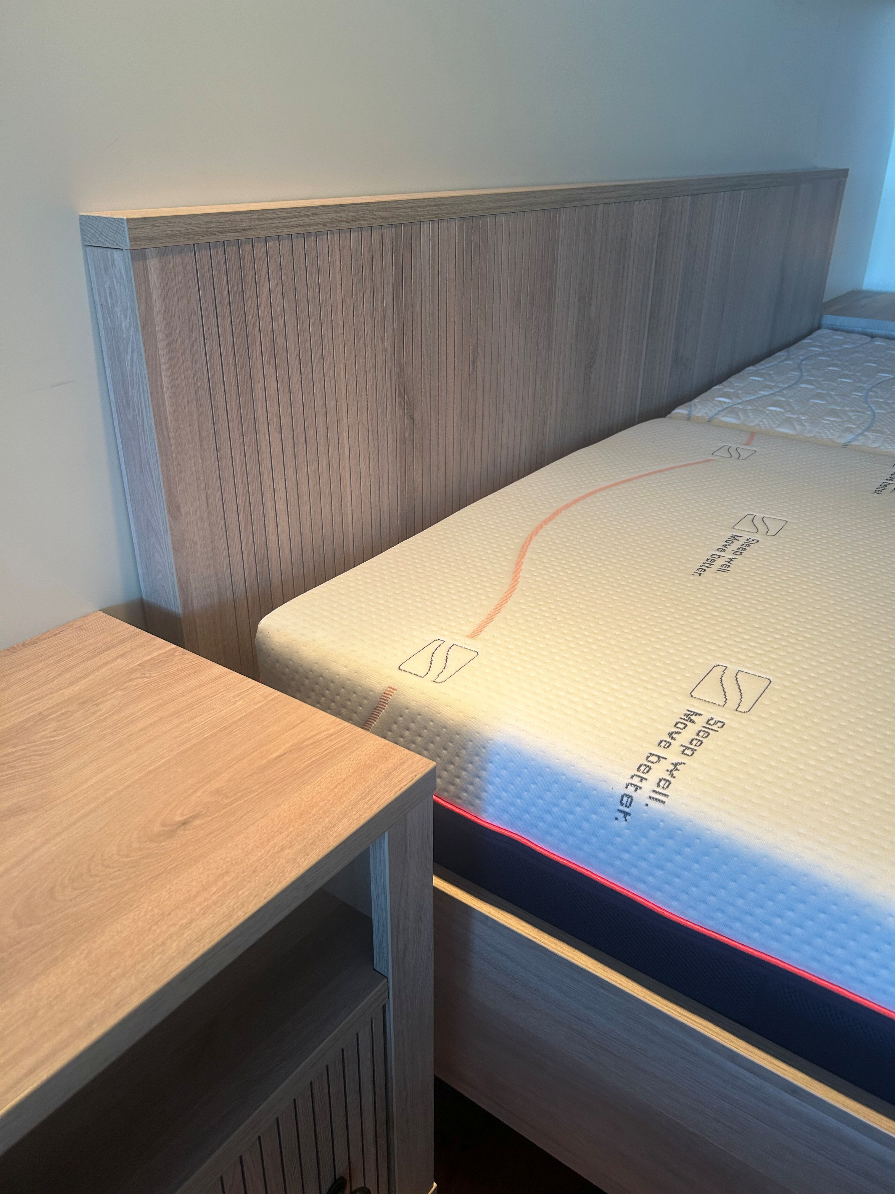 Maxfurn Oskar ledikant - Showroommodel