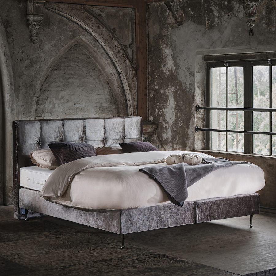 Pullman Boxspring Belleville