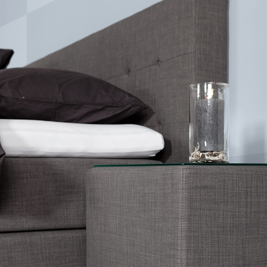 Urban meubelstof en RVS pootjes Caresse 4800 boxspring elektrisch